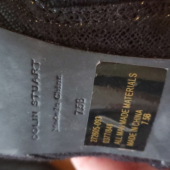 Colin Stuart black stiletto bootie..with some shine!! Used but great shape! - Picture 7 of 8